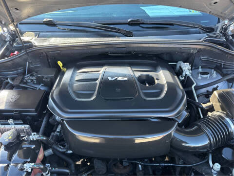 2019 Jeep Grand Cherokee Laredo