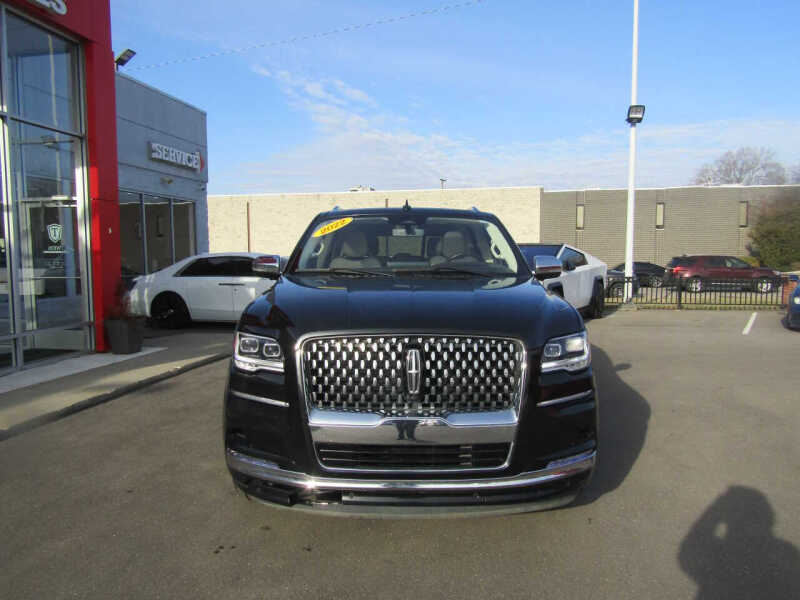 2022 Lincoln Navigator Black Label