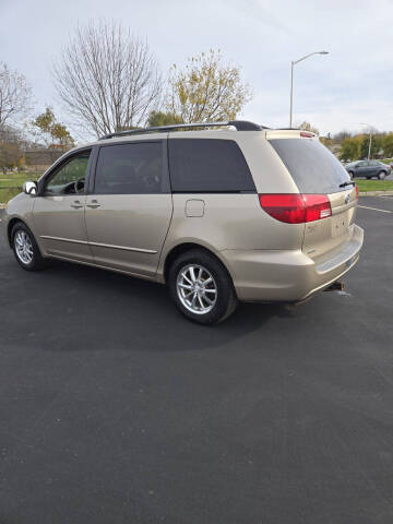 2005 Toyota Sienna XLE 7 Passenger