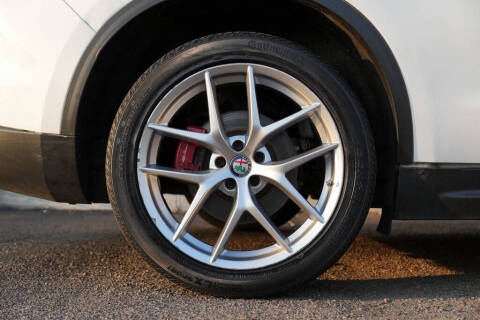 2019 Alfa Romeo Stelvio Ti Sport