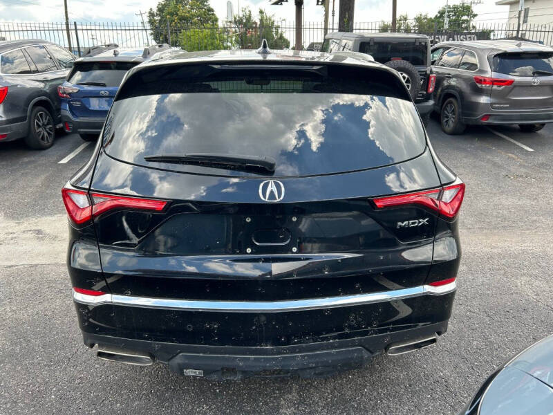 2022 Acura MDX w/Tech