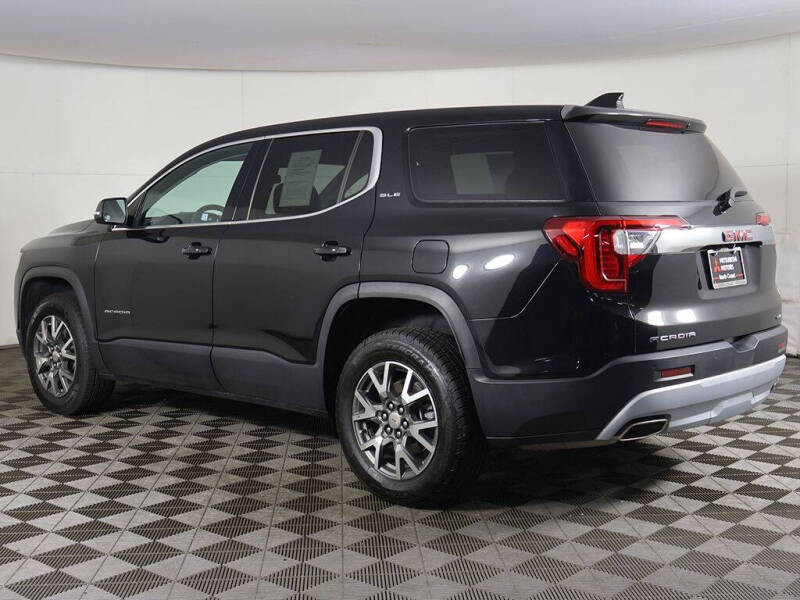 2022 GMC Acadia SLE
