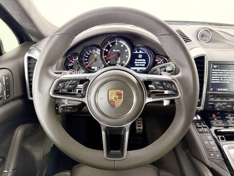 2016 Porsche Cayenne Turbo
