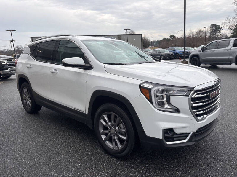 2024 GMC Terrain SLT