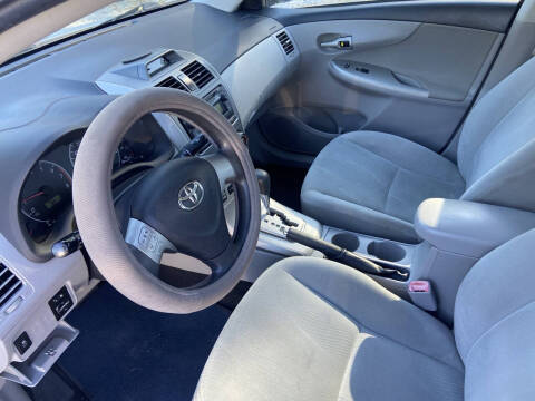 2012 Toyota Corolla LE