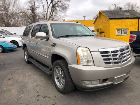 2007 Cadillac Escalade ESV for sale at Watson's Auto Wholesale in Kansas City MO