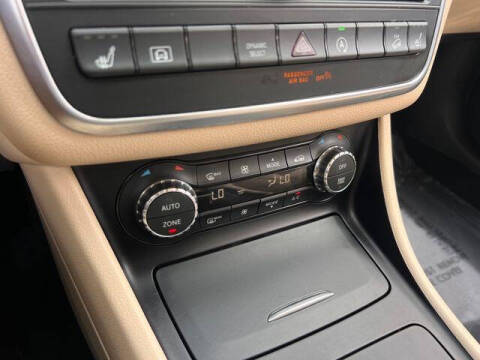 2016 Mercedes-Benz GLA GLA 250 4MATIC