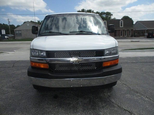 2017 Chevrolet Express LT 3500