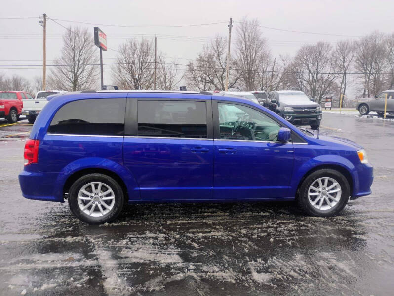 2019 Dodge Grand Caravan SXT 35th Anniversary Edition
