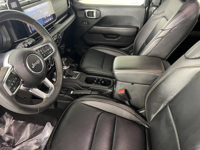 2024 Jeep Wrangler Sahara 4xe