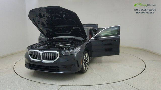 2026 BMW 5 Series 530i