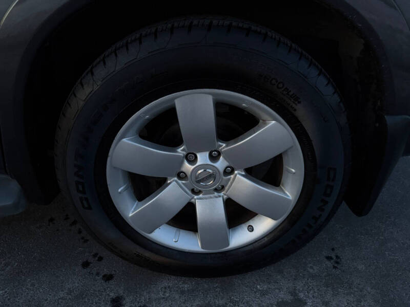 2011 Nissan Armada SL