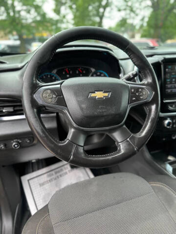 2018 Chevrolet Traverse LT Cloth