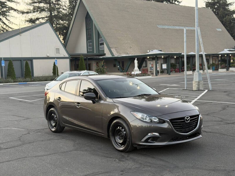 2016 Mazda MAZDA3 i Sport