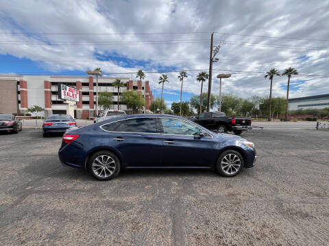 2017 Toyota Avalon XLE