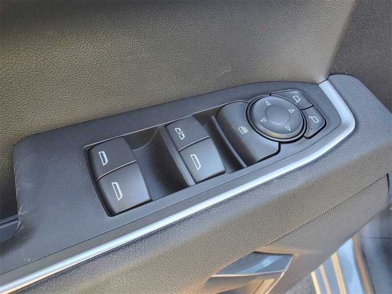 2026 GMC Sierra 1500 Elevation Standard