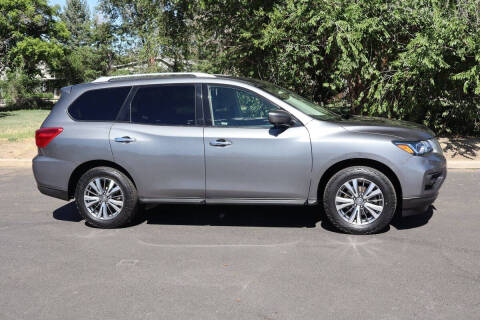 2019 Nissan Pathfinder SL