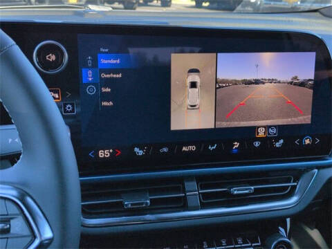 2026 Chevrolet Equinox EV LT 2