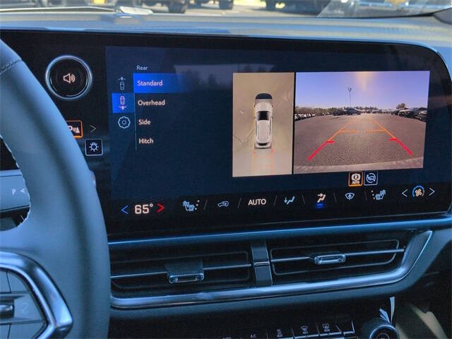 2026 Chevrolet Equinox EV LT 2