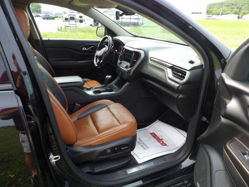 2017 GMC Acadia SLT-1