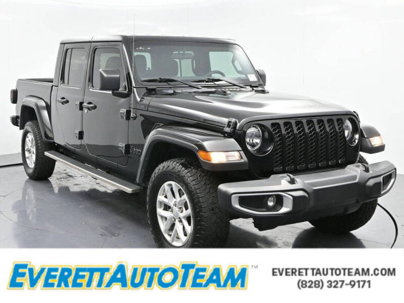 2023 Jeep Gladiator Sport S