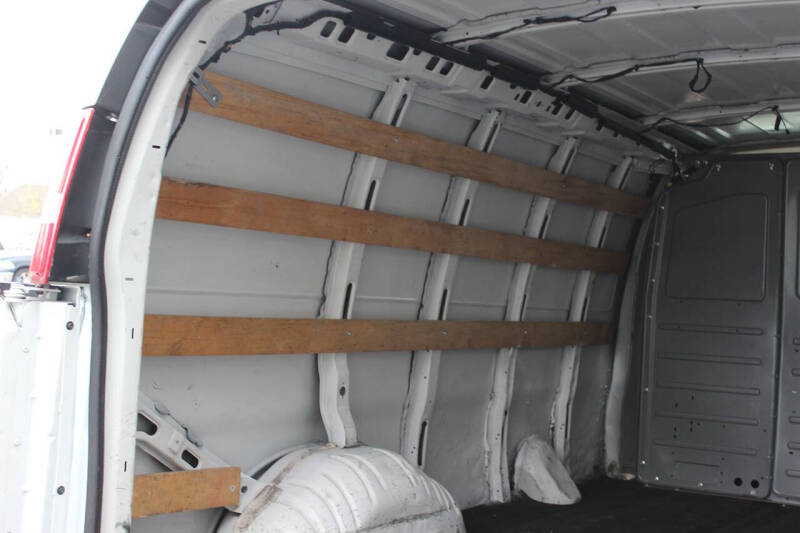 2019 Chevrolet Express 2500