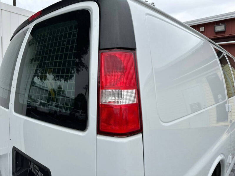 2020 Chevrolet Express 2500
