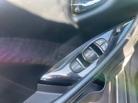 2015 Nissan LEAF S