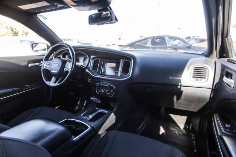 2016 Dodge Charger SXT