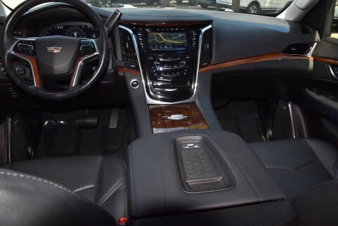 2017 Cadillac Escalade Premium Luxury