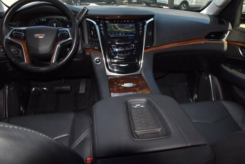 2017 Cadillac Escalade Premium Luxury