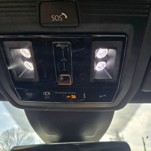 2024 Volkswagen Golf GTI 380 SE