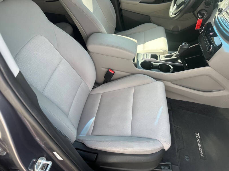 2018 Hyundai Tucson SE