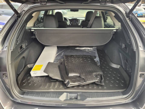 2024 Subaru Outback Touring