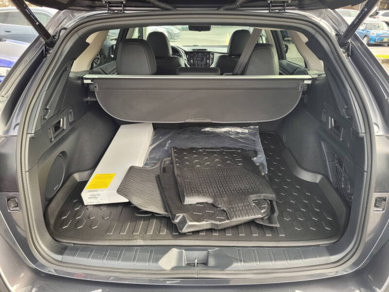 2024 Subaru Outback Touring