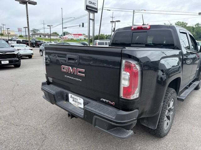 2022 GMC Canyon