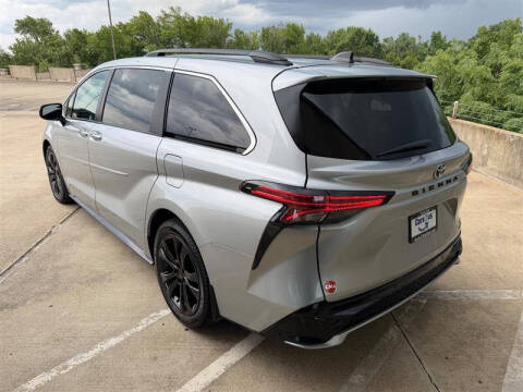 2021 Toyota Sienna XSE 7-Passenger