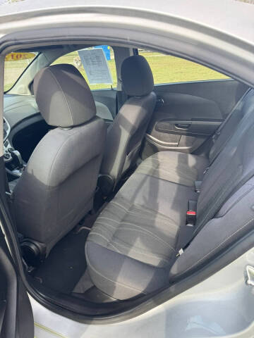 2017 Chevrolet Sonic LT Auto