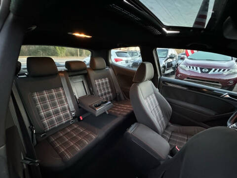 2012 Volkswagen GTI Base PZEV