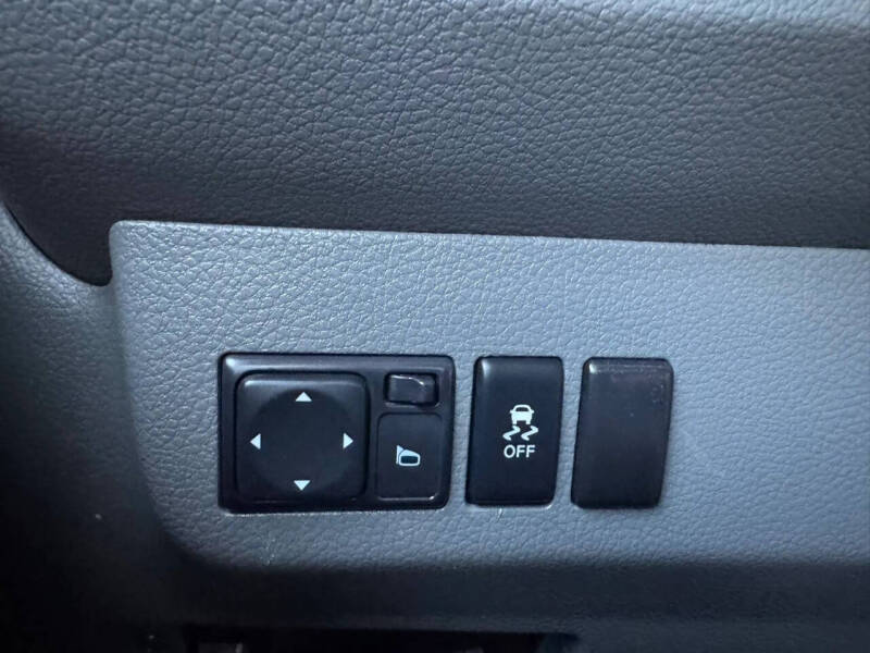 2017 Nissan NV