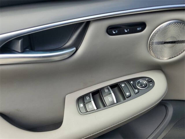 2025 Infiniti QX50 Luxe