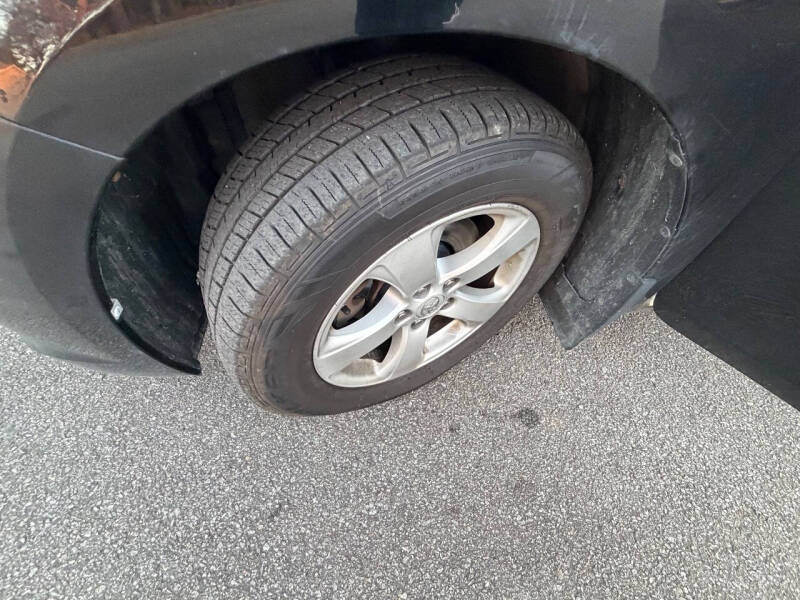 2015 Toyota Sienna LE 8-Passenger