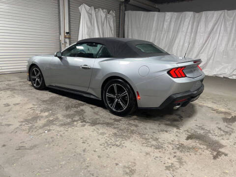 2024 Ford Mustang EcoBoost