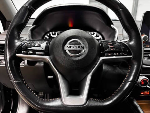 2021 Nissan Altima 2.5 SR