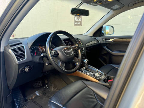 2017 Audi Q5 2.0T quattro Premium