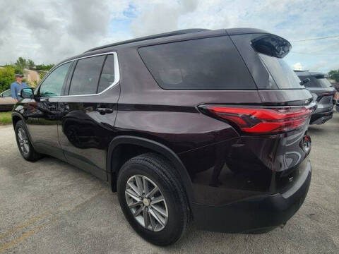 2023 Chevrolet Traverse LT Cloth