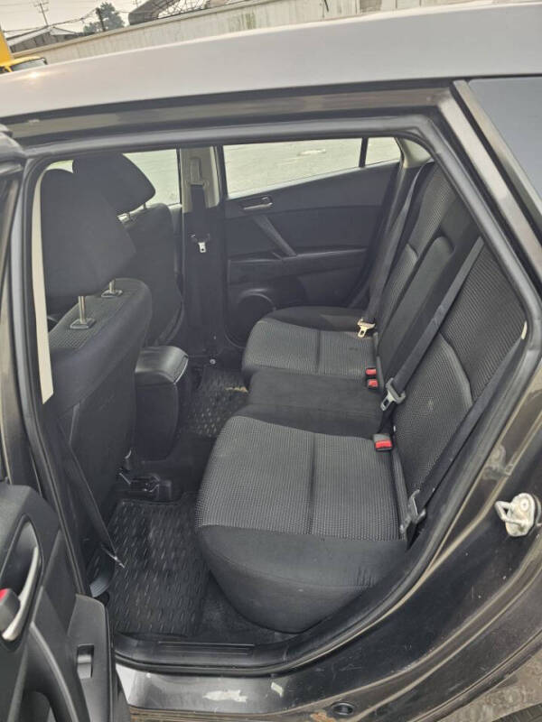 2013 Mazda MAZDA3 i Touring