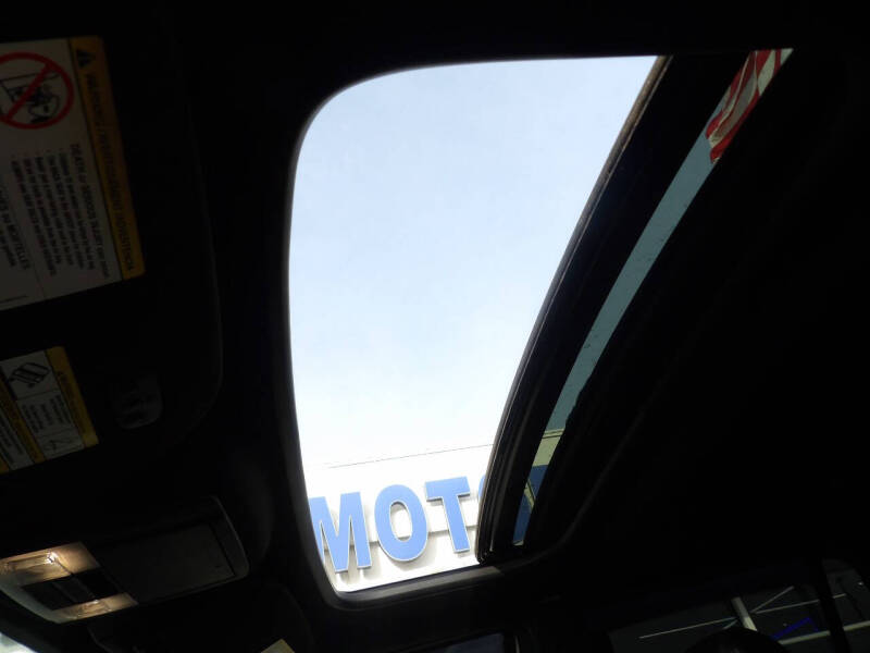 2016 Lincoln Navigator Select