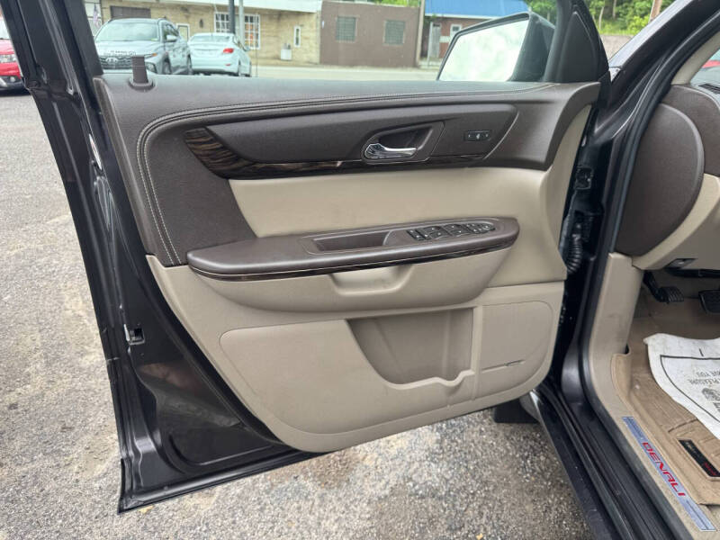 2016 GMC Acadia Denali