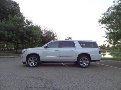 2016 Cadillac Escalade ESV Premium Collection